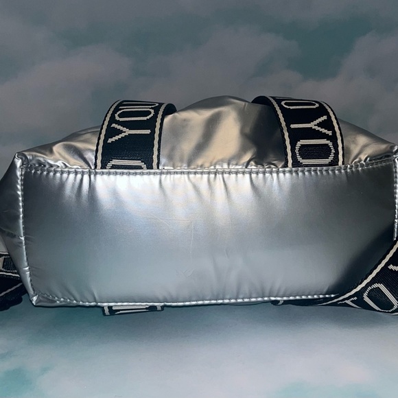 ZARA Metallic Silver Crossbody Bag - Picture 6 of 9